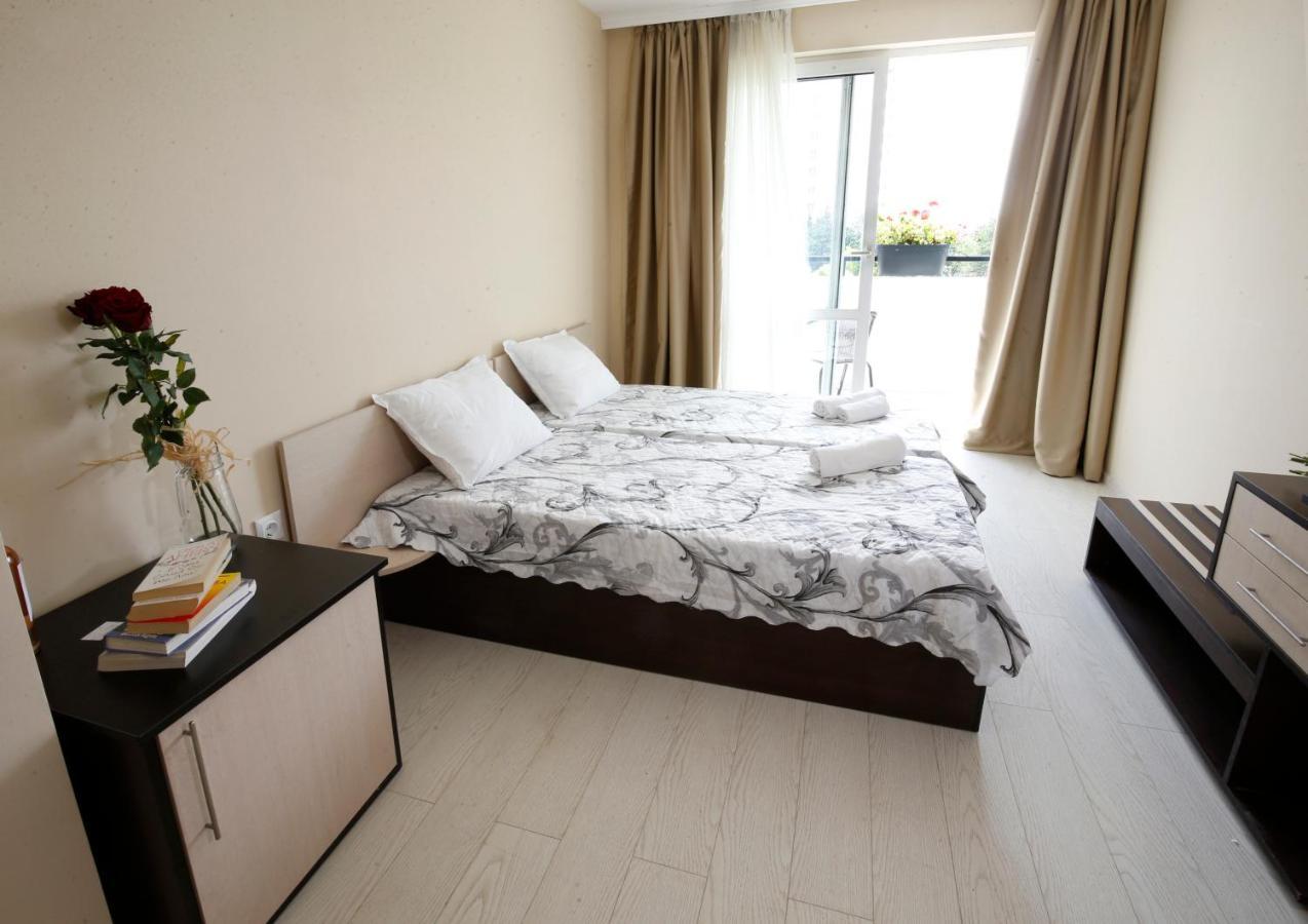 Stayinn Rainbow Houses Beachfront By Asteri Hotels Сонячний Берег Екстер'єр фото