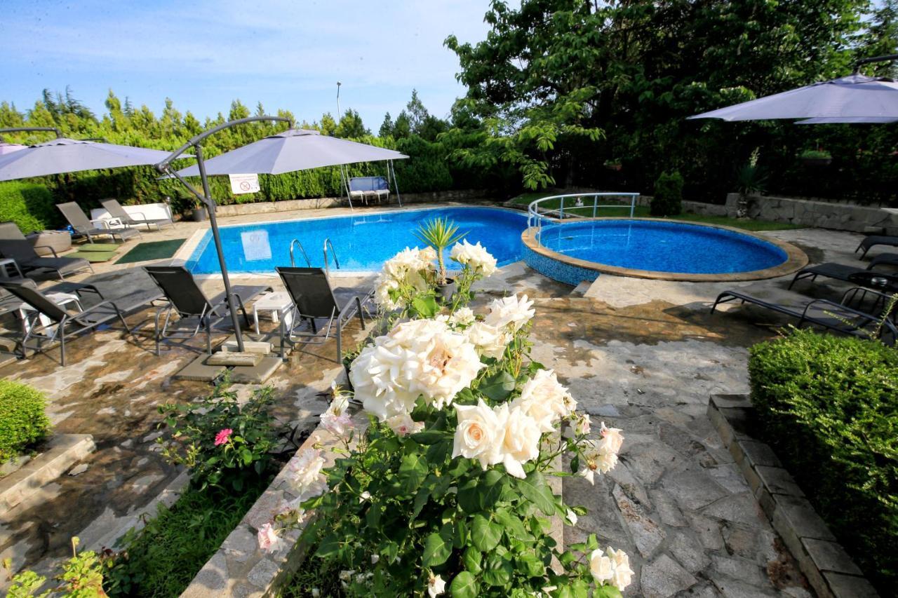 Stayinn Rainbow Houses Beachfront By Asteri Hotels Сонячний Берег Екстер'єр фото