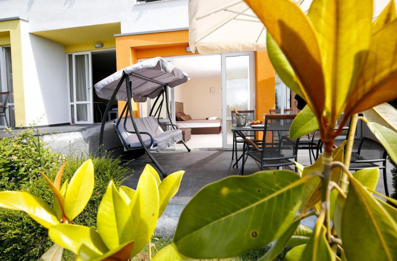 Stayinn Rainbow Houses Beachfront By Asteri Hotels Сонячний Берег Екстер'єр фото